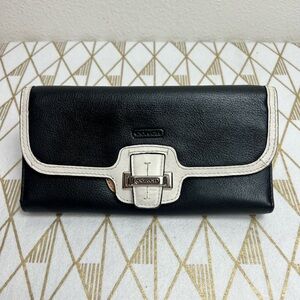 Coach Black and Cream Leather Clutch Wallet